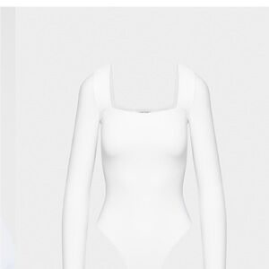 Aritzia White Long Sleeve Bodysuit